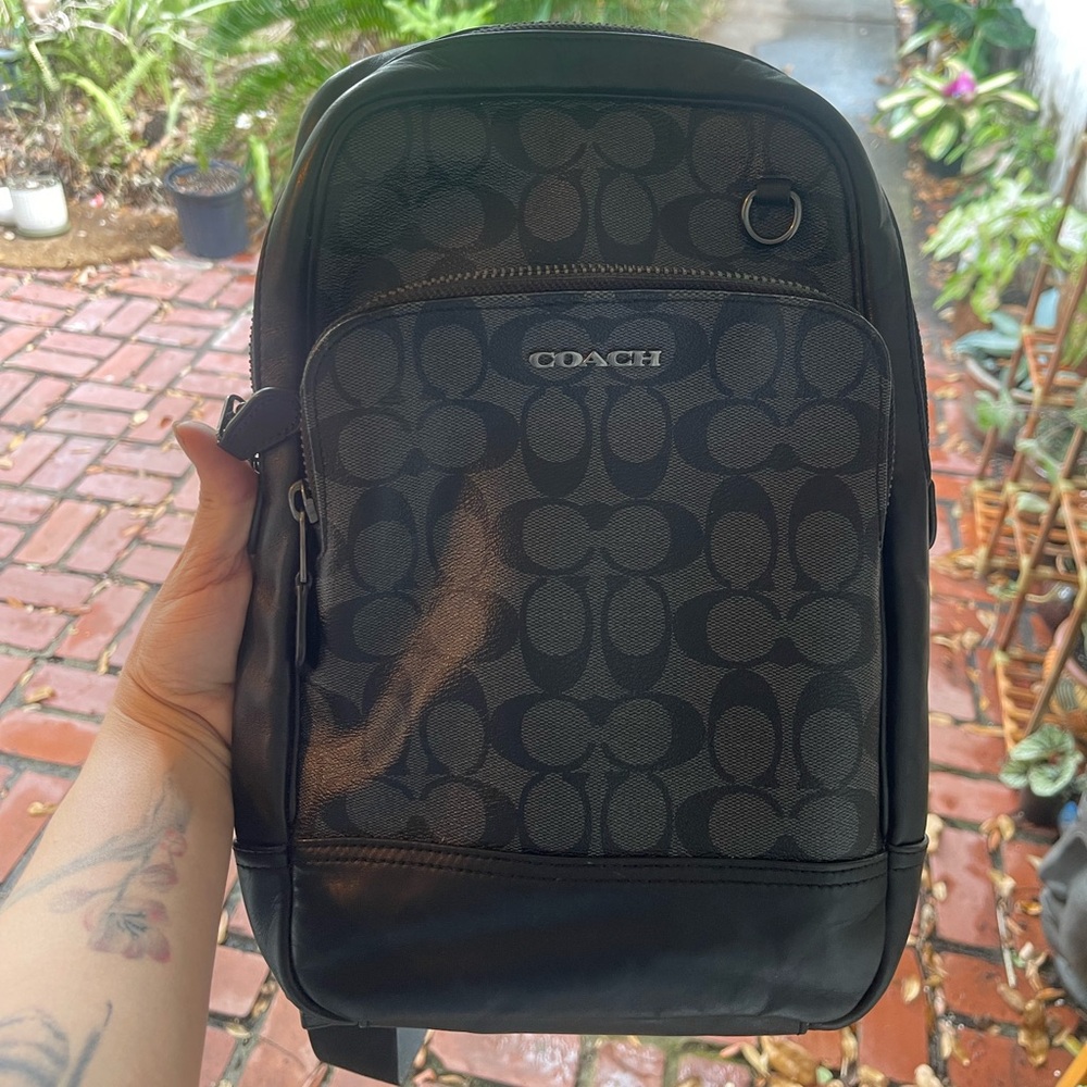 Authentic Coach Crossbody Graham Pack backpack